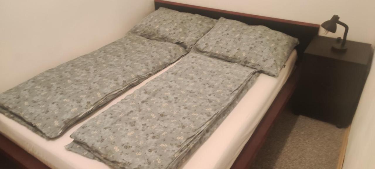 2-Room Appartment Near Westbahnhof Wiedeń Zewnętrze zdjęcie